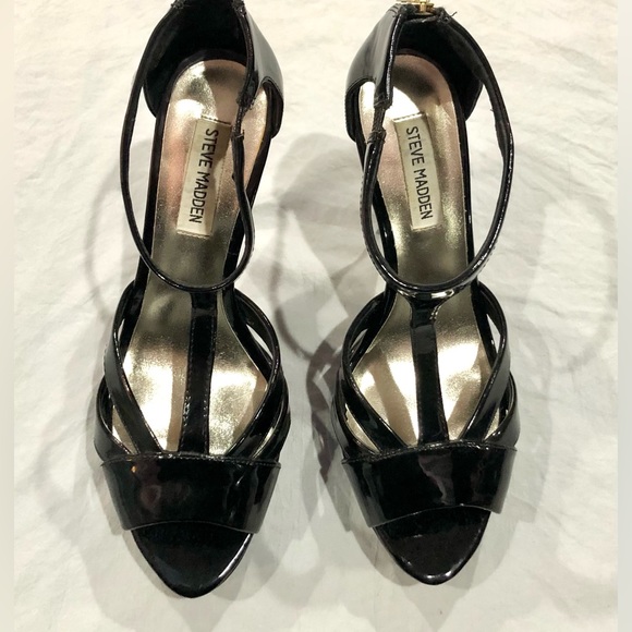 STEVE  MADDEN Black Patent Platform sandal Haylow 5” Heels size 8  Pre-owned - Picture 5 of 9